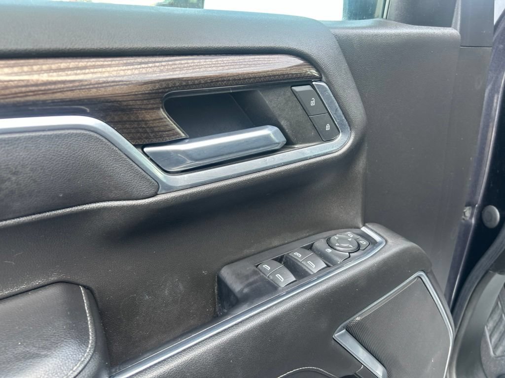 Used 2022 Chevrolet Silverado 1500 LT AWD/4WD image 11