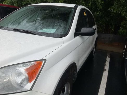 Used 2010 Honda CR-V LX image 9