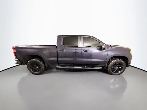Used 2022 Chevrolet Silverado 1500 LT Trail Boss w/ Convenience Package II image 8