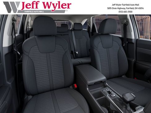 New 2026 Kia Sorento LX FWD image 16