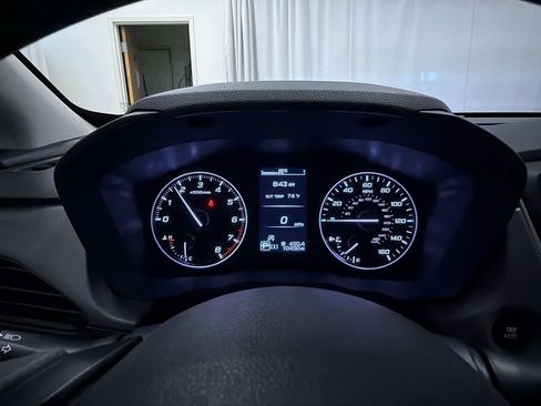 Used 2024 Subaru Crosstrek 2.0i Premium AWD/4WD image 19