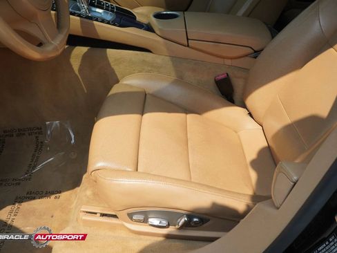 Used 2013 Porsche Panamera GTS AWD/4WD image 17
