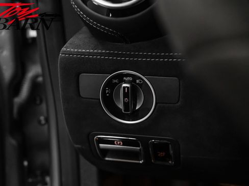 Used 2018 Mercedes-Benz AMG GT R image 30