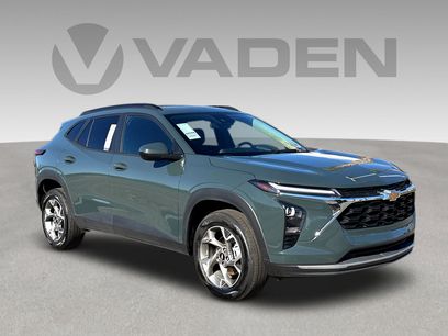 Used 2025 Chevrolet Trax LT