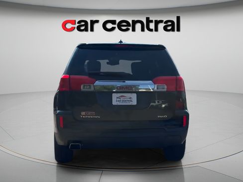 Used 2016 GMC Terrain SLE AWD/4WD image 4