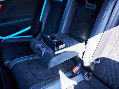 Used 2024 Lamborghini Urus Performante image 60