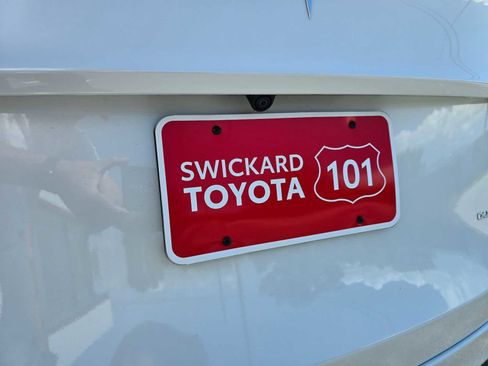 Used 2023 Tesla Model Y AWD image 16
