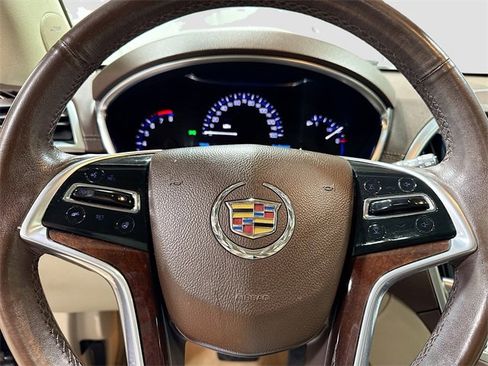 Used 2015 Cadillac SRX Luxury image 13