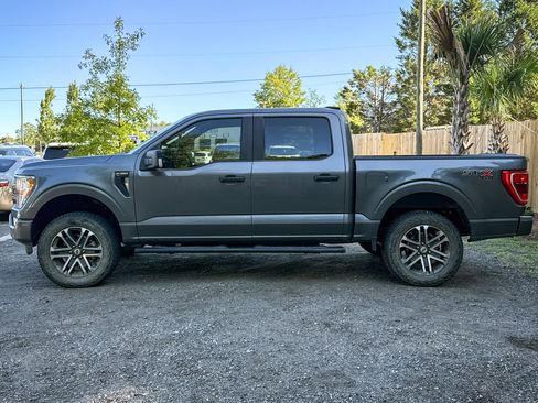 Used 2021 Ford F150 XL w/ STX Appearance Package image 5