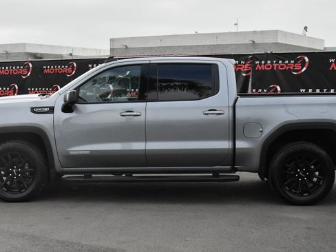 Used 2025 GMC Sierra 1500 Elevation w/ Elevation Premium Package image 4
