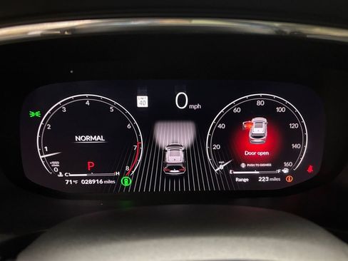 Certified 2024 Acura MDX SH-AWD image 31