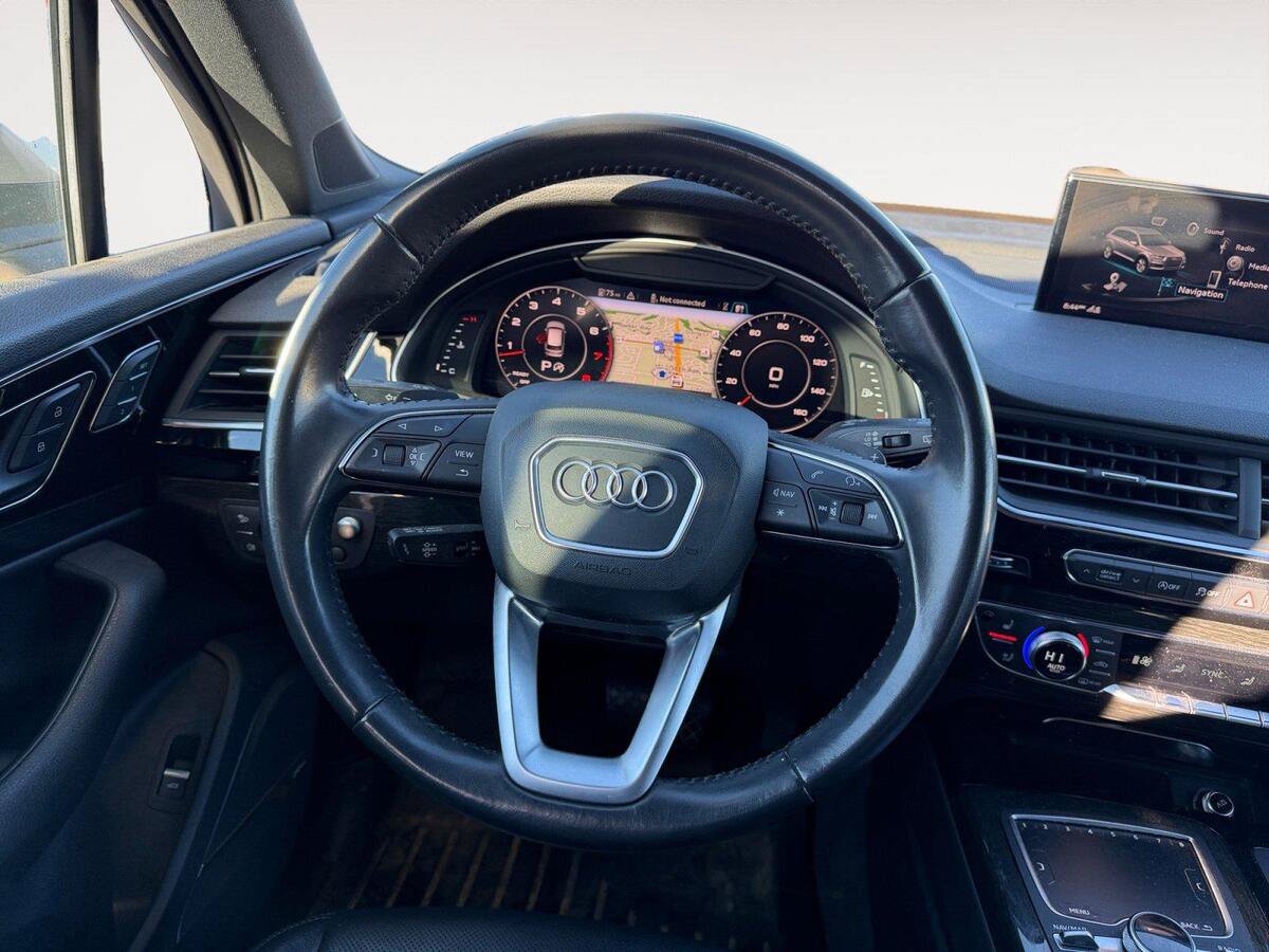 Used 2018 Audi Q7 3.0T Prestige AWD/4WD image 12