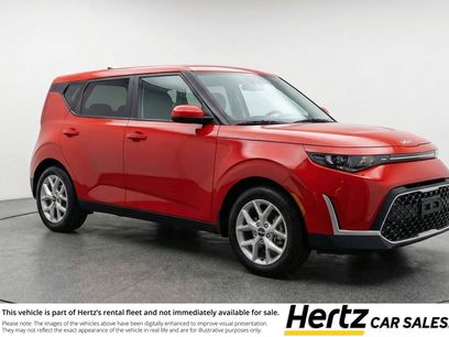 Used 2025 Kia Soul LX w/ LX Technology Package