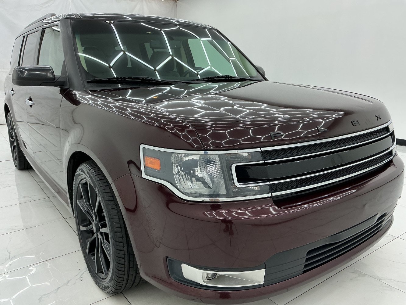 Used 2018 Ford Flex SEL w/ Equipment Group 202A AWD/4WD image 3