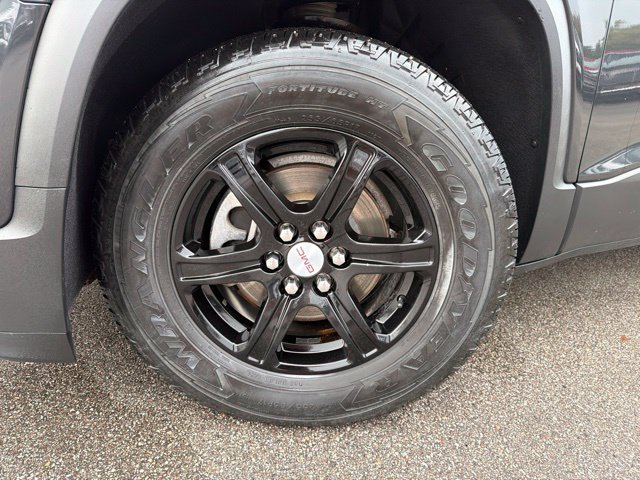 Used 2020 GMC Acadia AT4 w/ Trailering Package AWD/4WD image 9