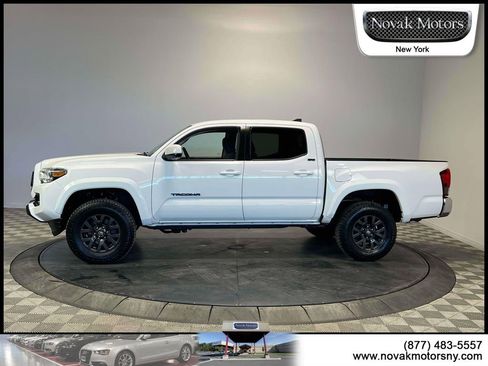Used 2023 Toyota Tacoma SR5 image 5