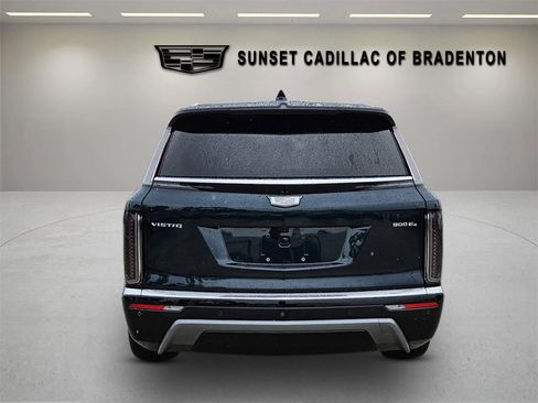 New 2026 Cadillac Vistiq Luxury image 6