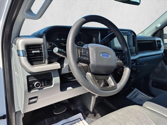 Used 2023 Ford F350 XL w/ XL Driver Assist Package AWD/4WD image 24