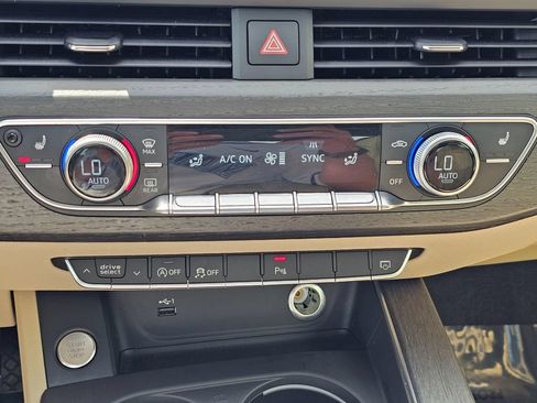Used 2018 Audi A5 2.0T Premium Plus w/ Premium Plus AWD/4WD image 32