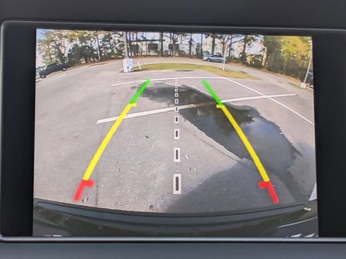 Used 2021 Jeep Grand Cherokee Laredo image 13