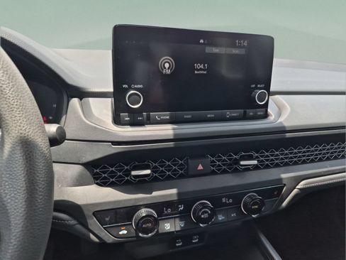 Used 2023 Honda Accord EX image 12