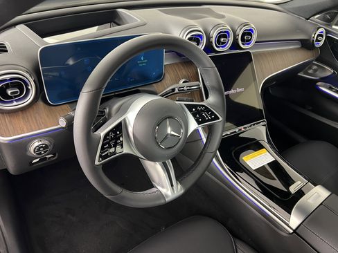 New 2025 Mercedes-Benz C 300 4MATIC Sedan image 18