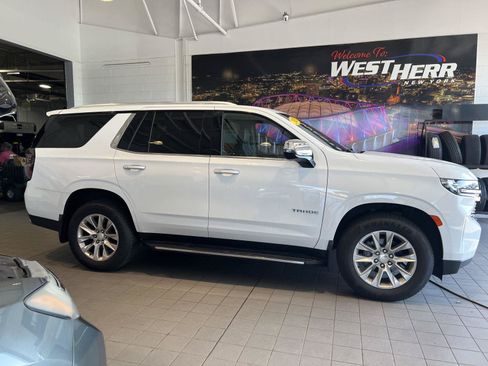 Used 2023 Chevrolet Tahoe Premier AWD/4WD image 12