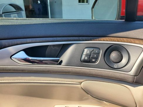 Used 2019 Lincoln MKZ Reserve image 14