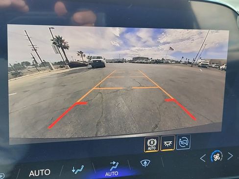 New 2026 Chevrolet Equinox EV LT image 8