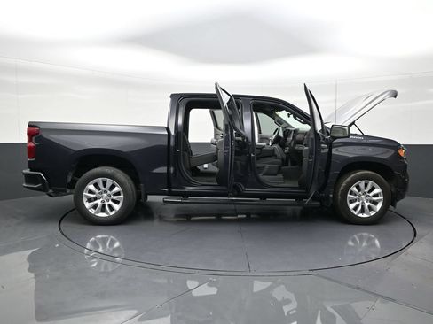 Used 2023 Chevrolet Silverado 1500 Custom RWD image 26