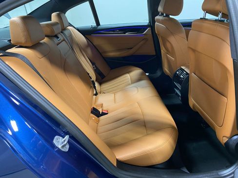 Certified 2023 BMW 530i xDrive w/ Convenience Package image 20