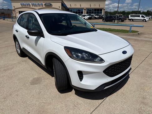 Used 2022 Ford Escape S FWD image 18
