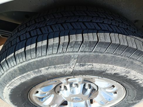 Used 2018 Nissan NV 3500 SL w/ Navigation Package image 30