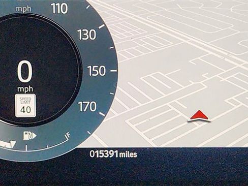 Used 2024 Land Rover Range Rover Velar Dynamic SE image 41