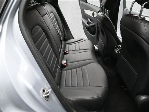 Certified 2022 Mercedes-Benz GLC 43 AMG 4MATIC image 23