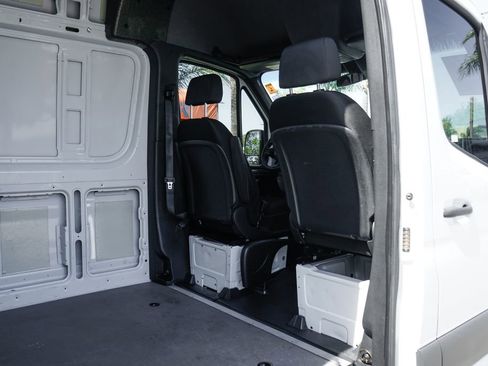 Used 2020 Mercedes-Benz Sprinter 1500 image 12