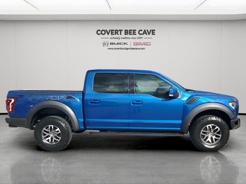 Used 2018 Ford F150 Raptor w/ Equipment Group 802A Luxury image 11