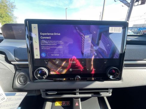 New 2026 Subaru Solterra image 21