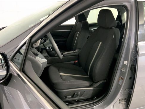 Used 2024 Hyundai Sonata SEL FWD image 23