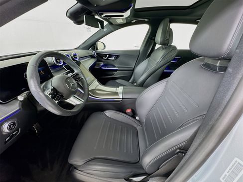 Used 2023 Mercedes-Benz C 300 Sedan image 23