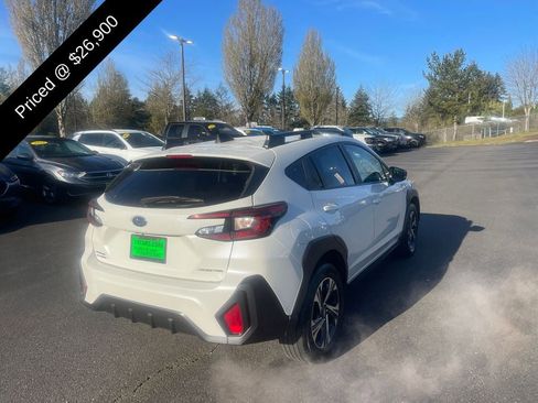 Used 2024 Subaru Crosstrek 2.0i Premium image 3