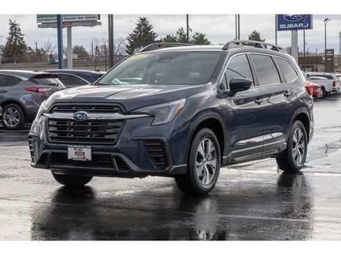 Certified 2025 Subaru Ascent Premium w/ Premium Package image 7
