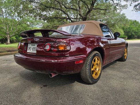 Used 1994 MAZDA MX-5 Miata image 5