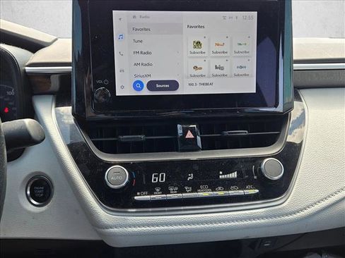 Used 2023 Toyota Corolla SE image 14