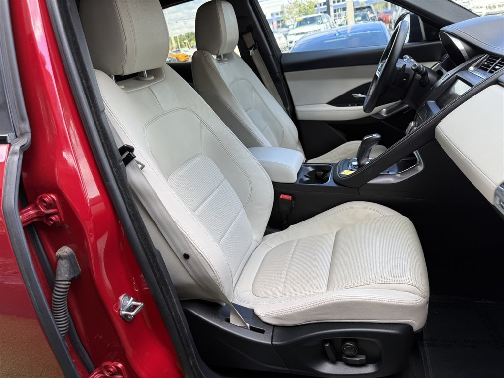 Used 2018 Jaguar E-PACE R-Dynamic SE AWD/4WD image 15