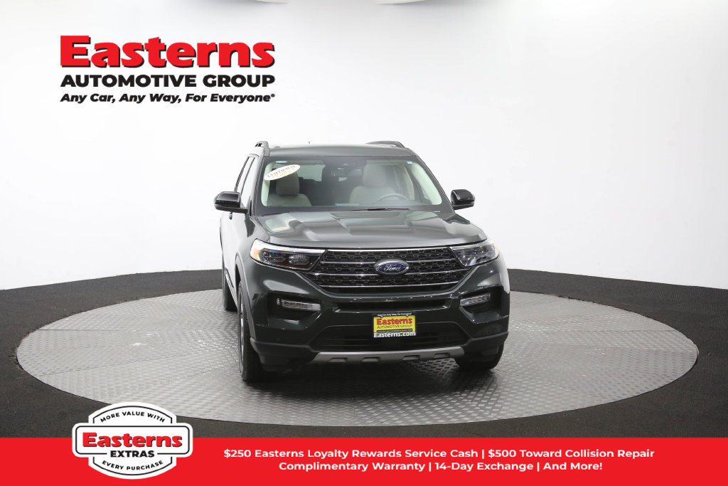 Used 2023 Ford Explorer XLT w/ Equipment Group 202A AWD/4WD image 58