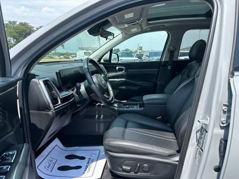 Used 2025 Kia Sorento S w/ Panoramic Sunroof Package FWD image 34