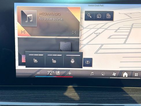 New 2026 BMW X6 xDrive40i w/ Climate Comfort Package image 18