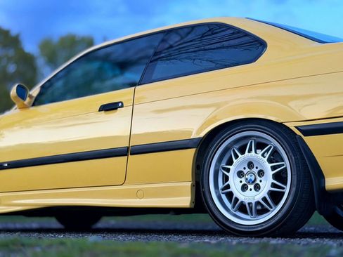 Used 1995 BMW M3 Coupe RWD image 30