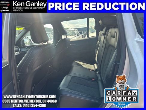 Used 2025 Jeep Grand Cherokee Altitude w/ Trailer Tow Package AWD/4WD image 26